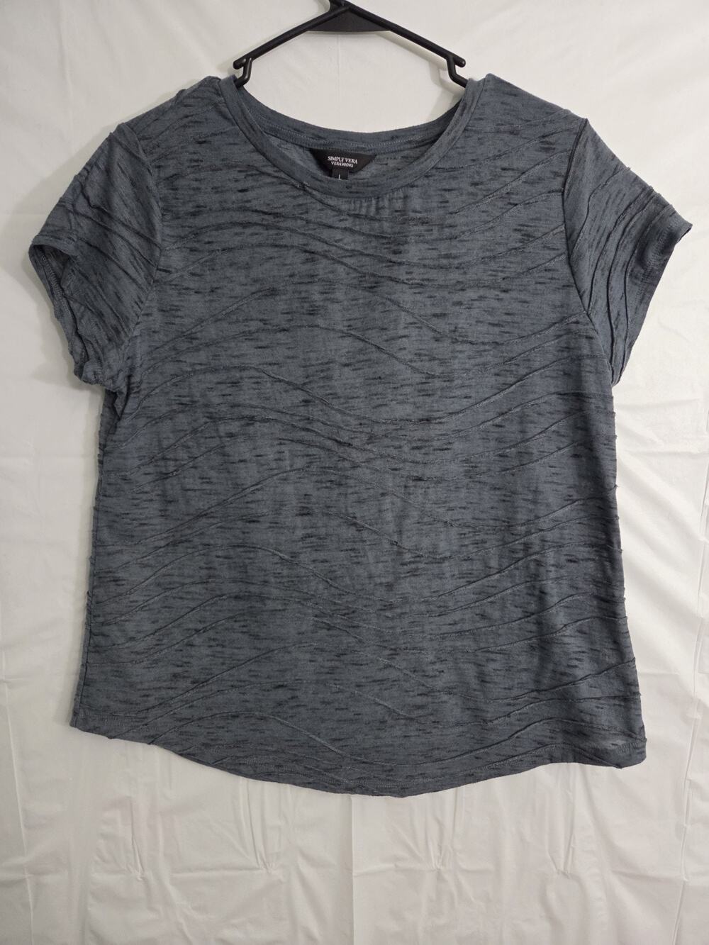 Simply Vera by Vera Wang Womens Size L Olive Short Sleeve Unique Raised Pattern